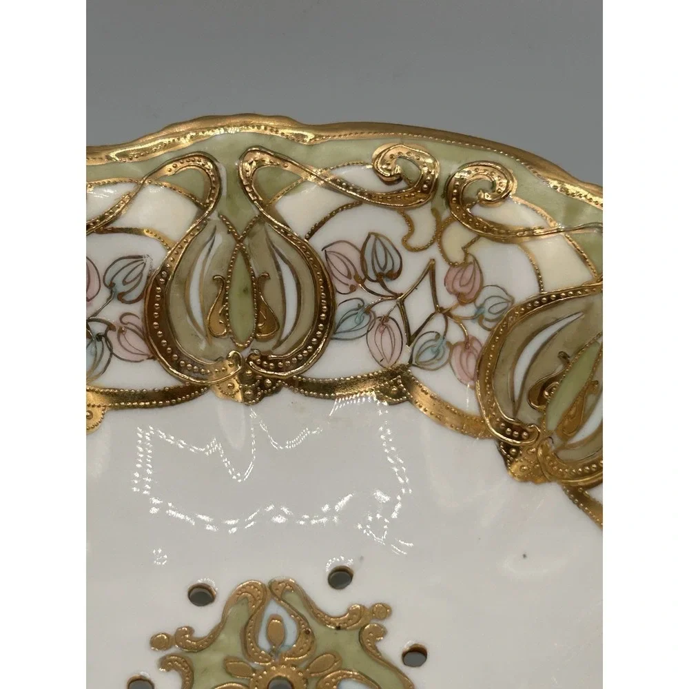 Vintage Nippon Footed Berry Bowl With Hand Painted Gold Gilt & Floral Design